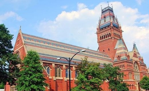 　　哈佛大学成立之初曾经就叫Harvard College（哈佛学院）。