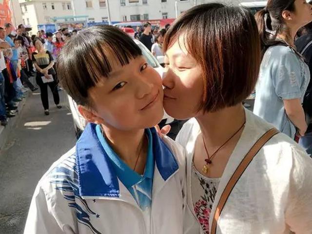 中考：一位青岛父亲镜头下一年的紧张与焦灼