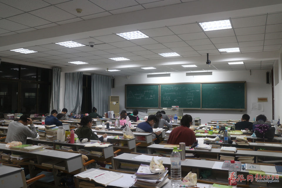 当考研遇上国庆假期 青岛高校学生太拼了